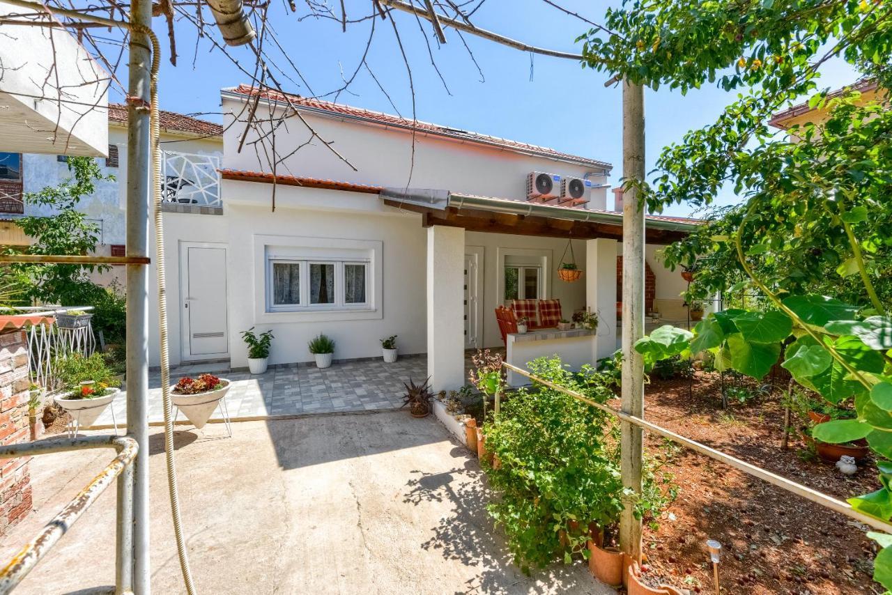 Apartment Yula Zára Kültér fotó